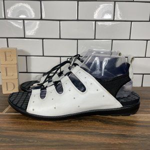 Ecco Jab Toggle Womens Size EU 41 Shoes White Leather Ghillie Comfort Sandals